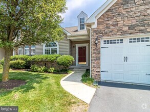 Building Photo - 31171 Mills Chase Dr