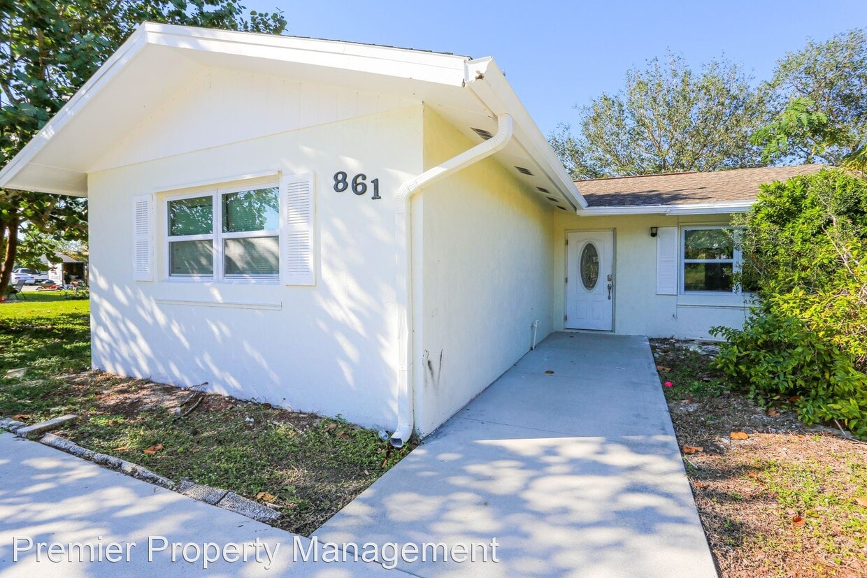 Foto principal - 2 br, 1 bath House - 861 San Remo Avenue