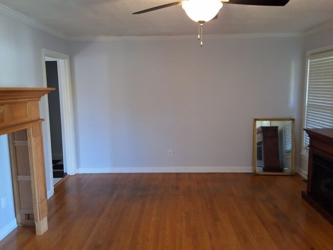 Building Photo - 813 Mohave Ct