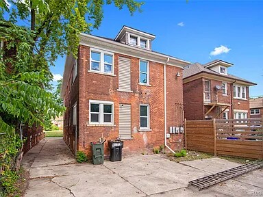 Foto del edificio - 2509 Gladstone St