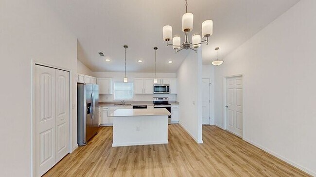 Foto del edificio - *****STUNNING 4/2 NEW HOME IN PALM BAY