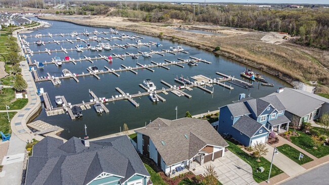 Building Photo - 1193 Bay Side Dr