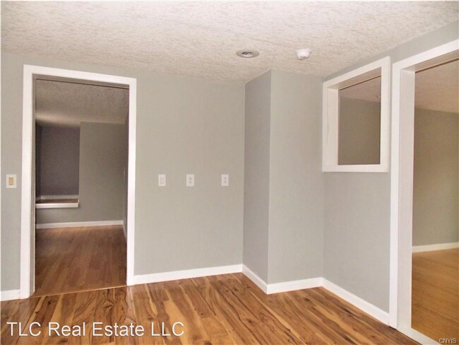 Building Photo - 5 br, 2 bath House - 6136 State Route 3