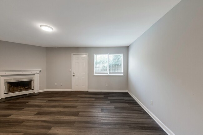 Foto del edificio - 776 Crestside Ct