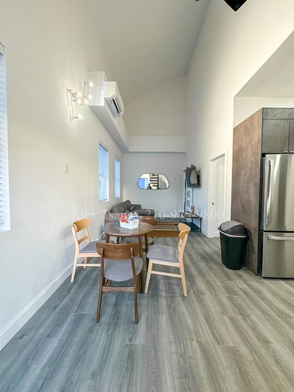 Foto del edificio - 316 Toledo St