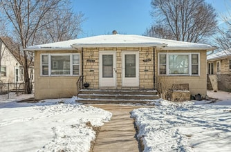 Building Photo - 3922 N Lyndale Ave