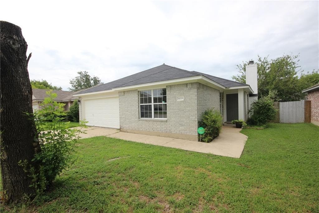 Primary Photo - 14705 Rumfeldt St