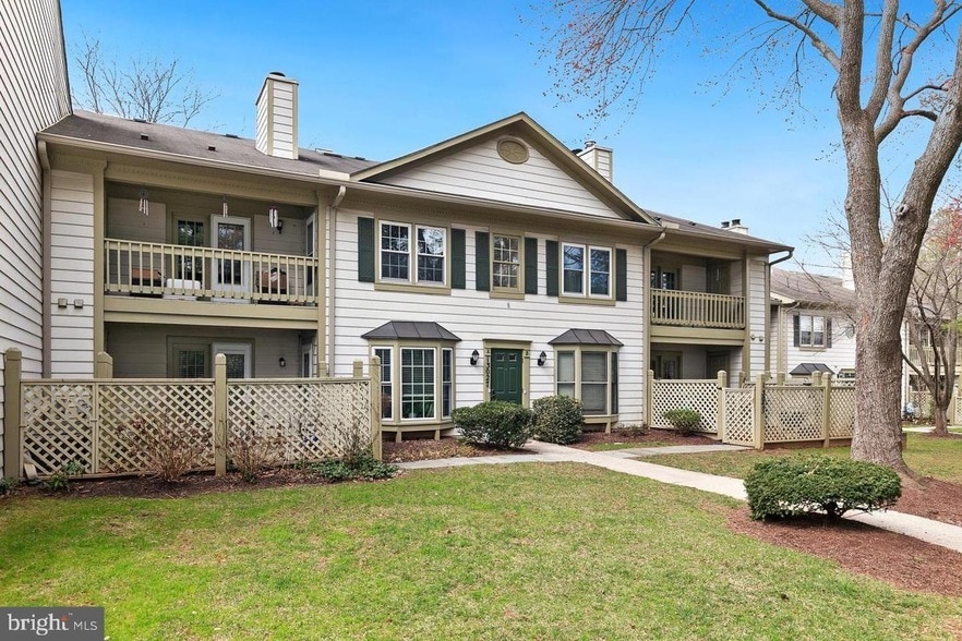 Photo - 13027 Shadyside Lane Unit 208