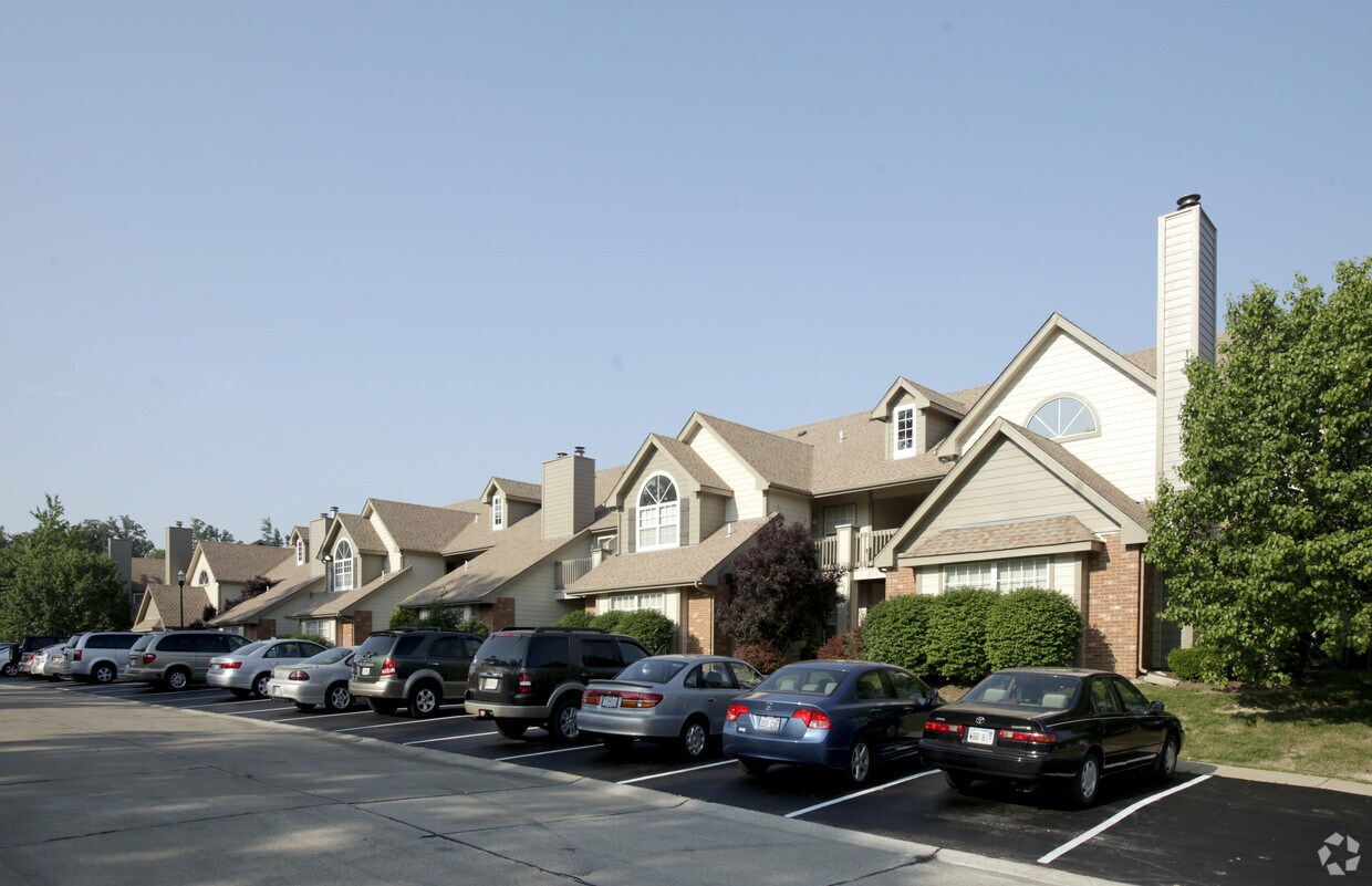 Polo Downs Apartments Rentals Fenton, MO