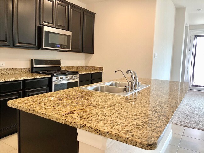 Building Photo - 12034 Dunsmore Gln Xing