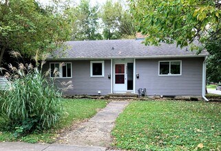 Building Photo - 3520 Woodland St