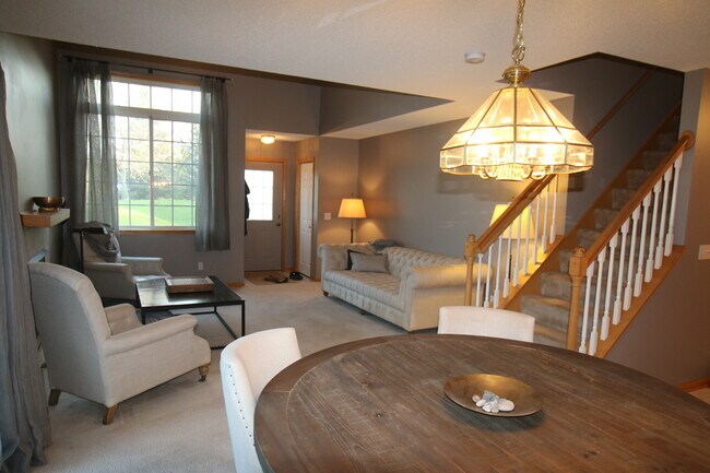 Building Photo - 17397 Glacier Way