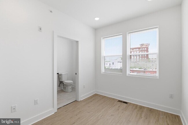 Foto del edificio - 4021 Brown St