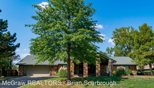 Building Photo - 4 br, 2 bath House - 4913 E. 75th St.