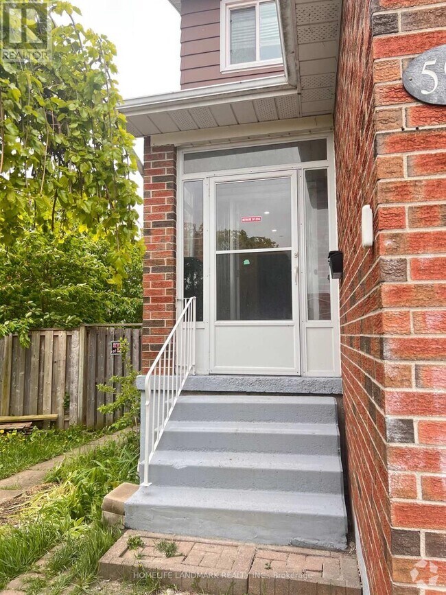 Building Photo - 594 Eiderdown Pl