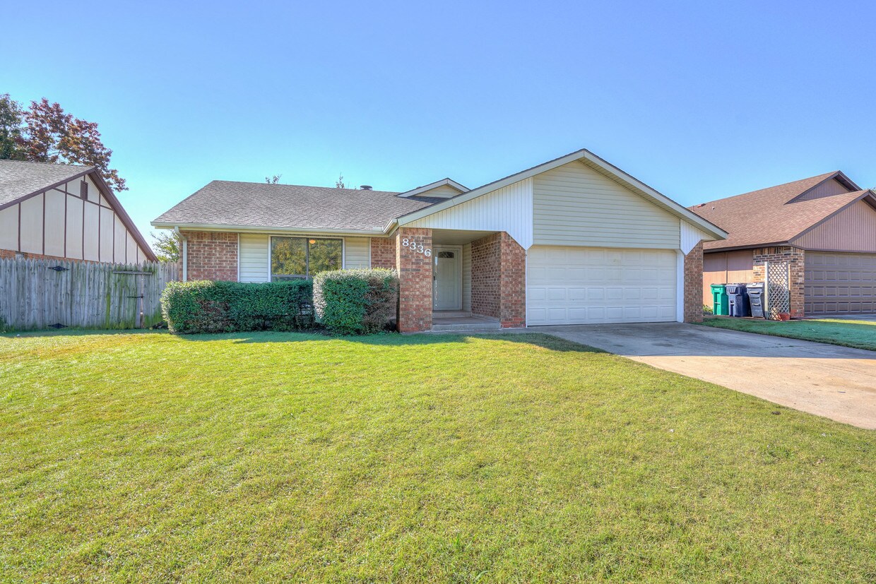 8336 NW 110th Terrace, Oklahoma City, OK 73162 House Rental in