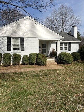 Building Photo - 1306 Oakwood St
