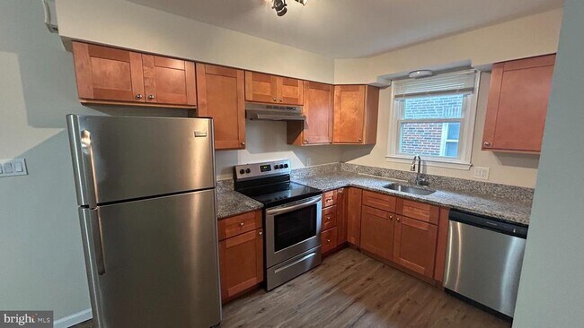 Foto del edificio - 1022 Fox Chase Rd