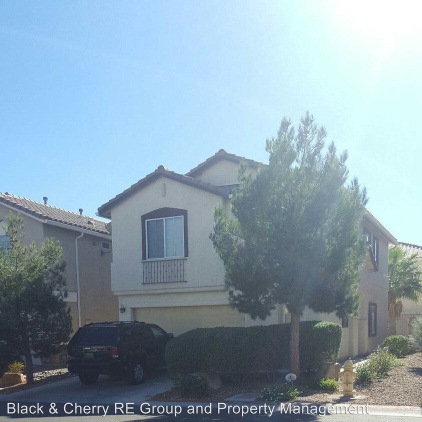 Primary Photo - 889 Patagonia Ridge Ave