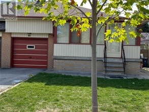 Building Photo - 80 Pinemore Crescent