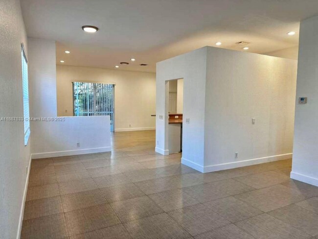 Foto del edificio - 1761 Aspen Ln