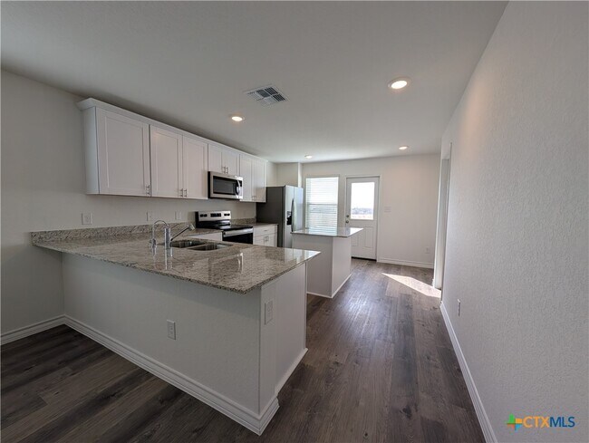 Foto del edificio - 862 Bluegrass Pt