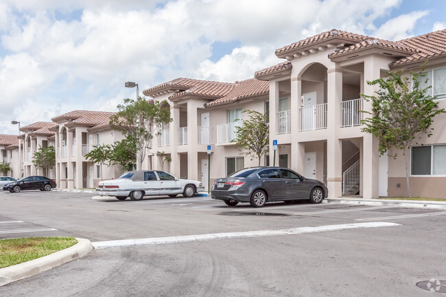 Vista lateral - Palm West Apartments