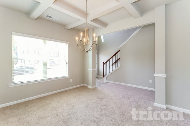 Building Photo - 5702 Pahaska Ct