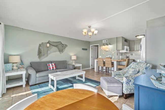 Foto del edificio - 8743 Thomas Dr