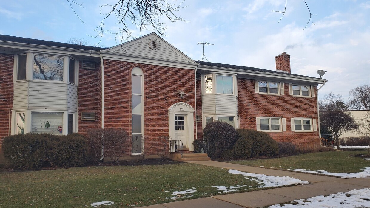 Primary Photo - 502 W Miner St