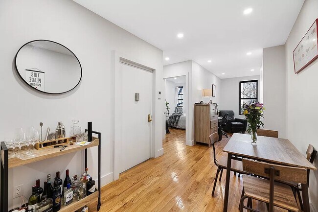 Foto del edificio - 73 East 2nd Street