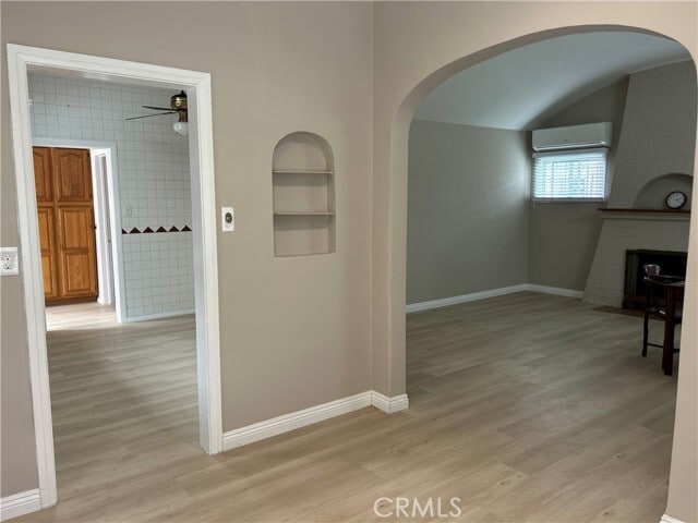 Foto del edificio - 2249 Harwood St