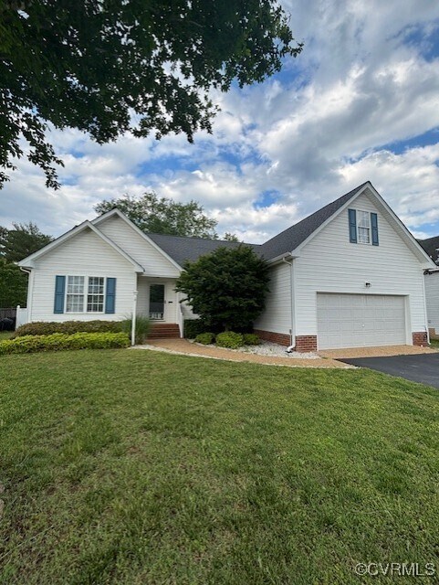 Primary Photo - 8120 Castle Grove Dr