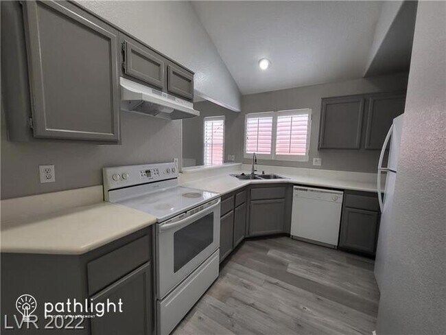 Building Photo - 204 Coconut Grove Court, Las Vegas, NV, 89145