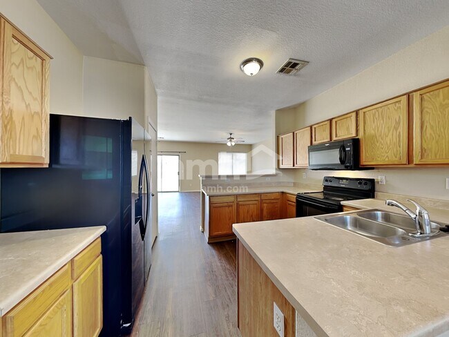 Building Photo - 6602 W Crown King Road