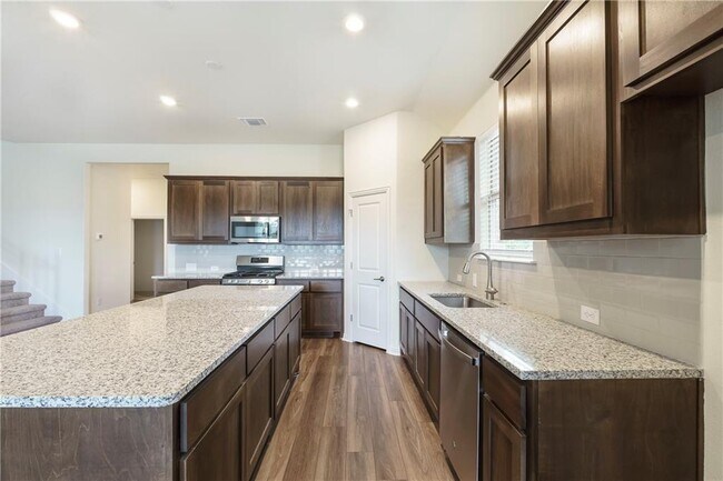 Building Photo - 2320 Roaring River Trail