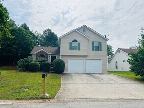 Building Photo - 7018 New Dale Rd