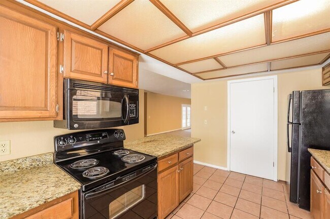Foto del edificio - 609 NW 139th St
