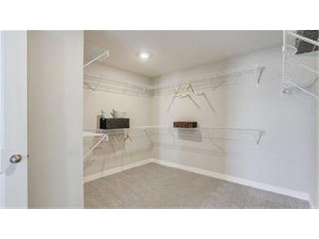 Foto del edificio - 1429 Clover Preserve Ln