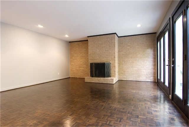 Building Photo - 4716 Yoakum Blvd