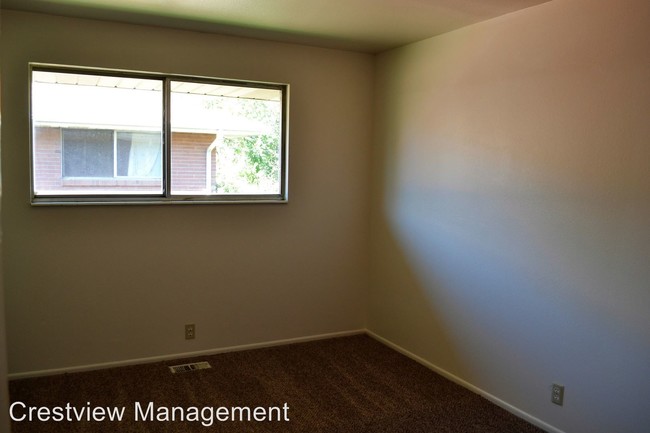 Building Photo - 258 W Foxbridge Dr