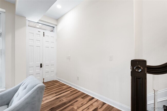 Foto del edificio - 904 W Clay St