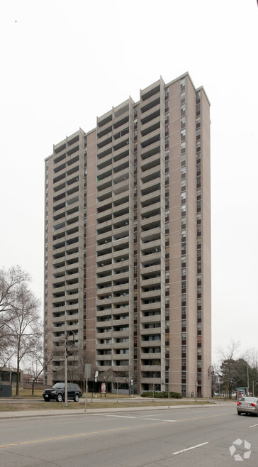 Building Photo - 1765 & 1775 Weston Rd Apartments