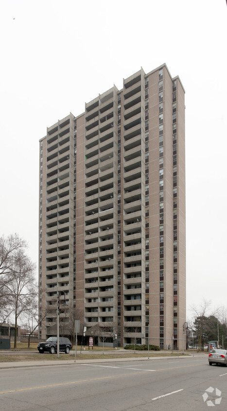 Primary Photo - 1765 & 1775 Weston Rd Apartments