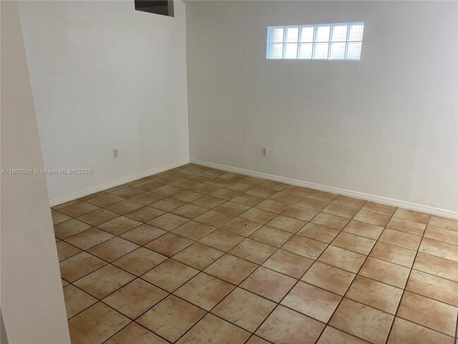 Building Photo - 7601 NW 166th Terrace