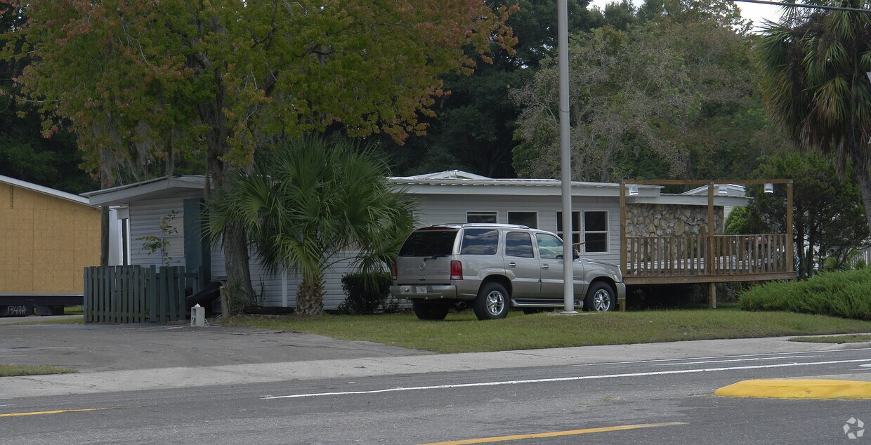 Foto principal - 4431 NW 13th St