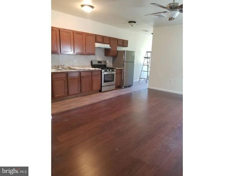 234 N Clinton Ave Unit 2, Trenton, NJ 08609 Room for Rent in Trenton