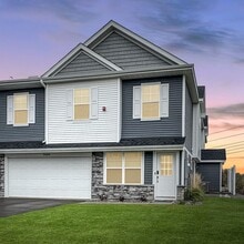 Building Photo - 10606 Weston Wy N Building Photo - 10606 Weston Wy N