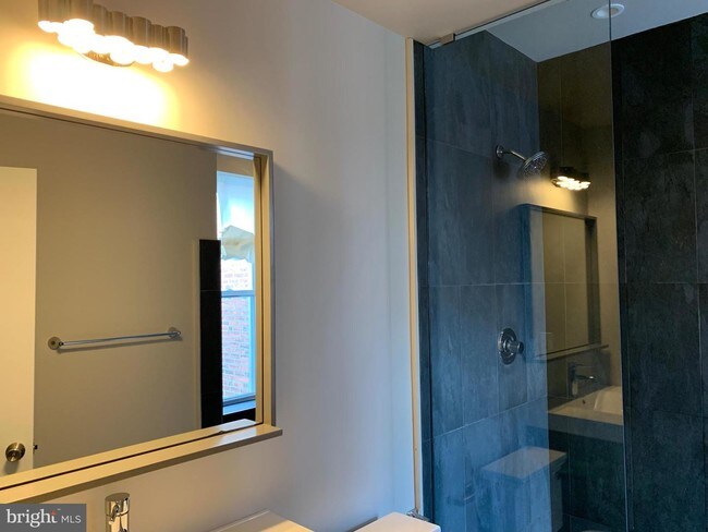 Foto del edificio - 1312 N 26th St