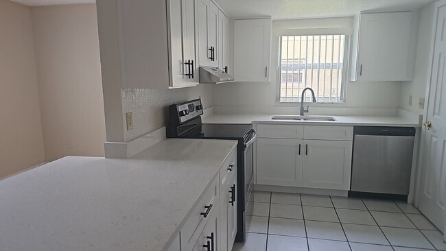 Building Photo - 2417 Barley Club Ct